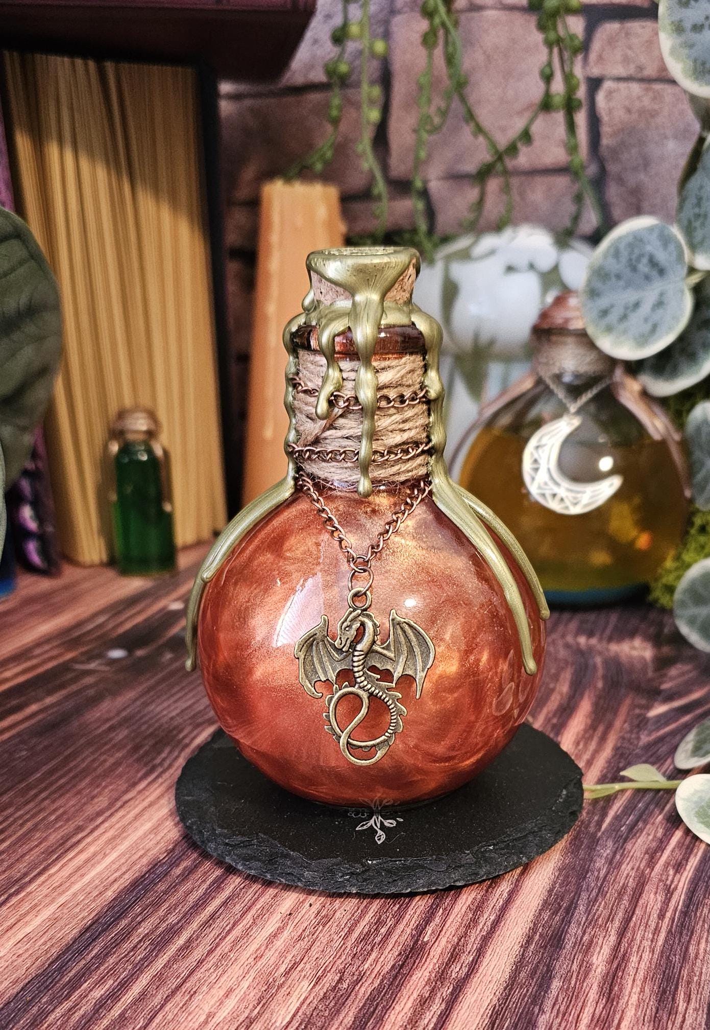 Health Potion: Color Changing Fantasycore Bottle with Charm