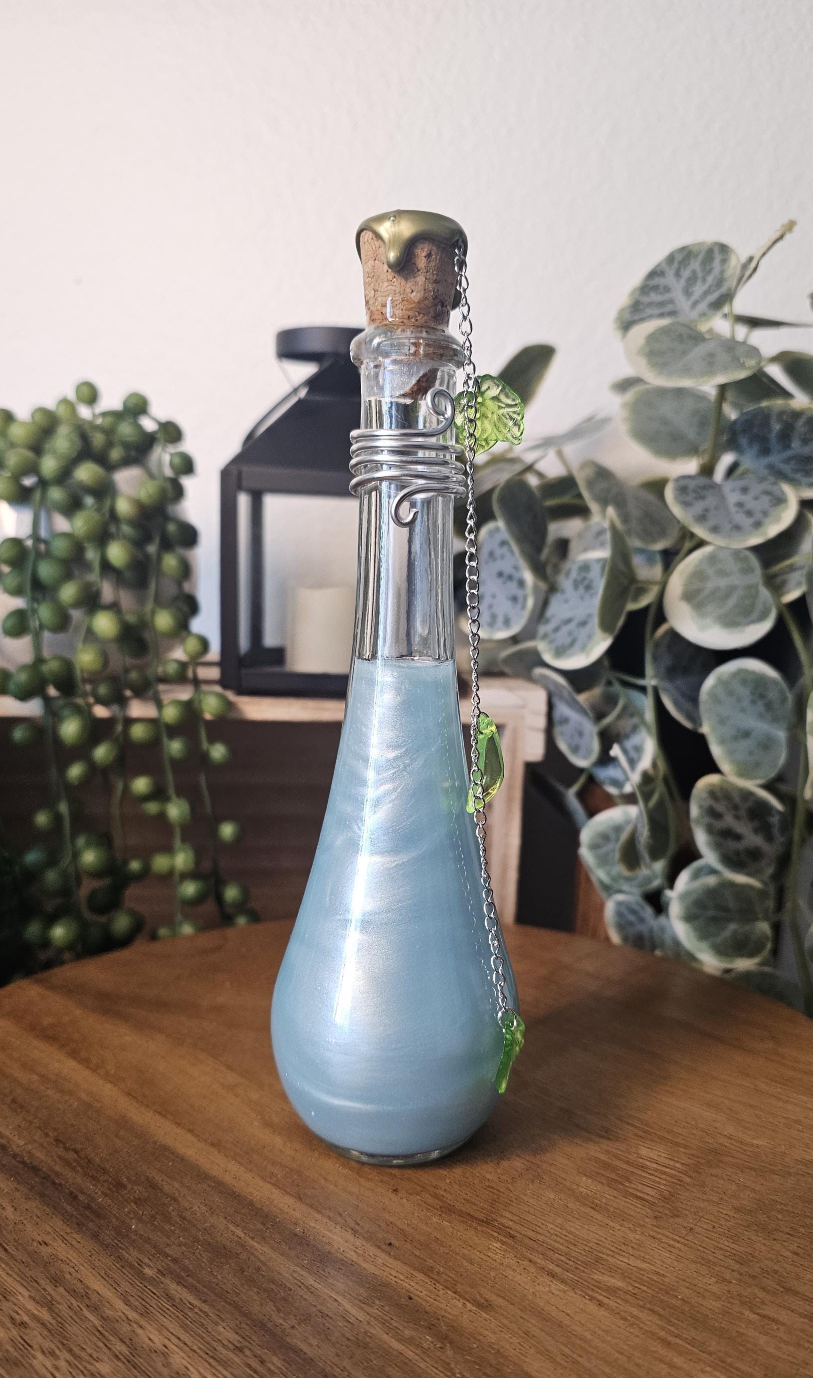 Breath of Water Fantasy Potion | Color-Shifting Magic | Apothecary Bottle